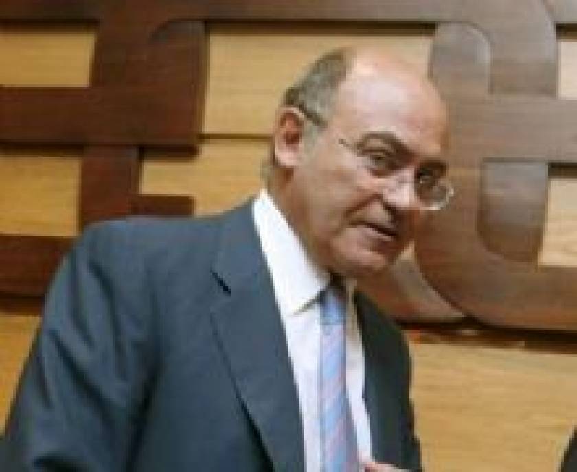 La Junta Directiva de CEOE apoya unánimemente a su presidente, Díaz Ferrán