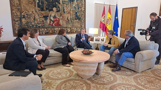 Fotografía de CECAM canaliza con el Gobierno regional la solidaridad de empresas y sus organizaciones empresariales ante los efectos de la Dana, ofrecida por FEDA