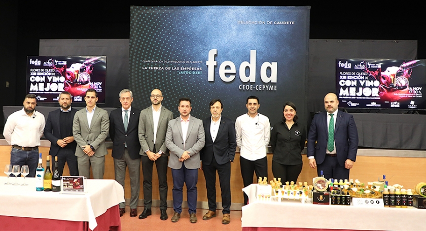 FEDA y su Asociación sectorial, AEVAB, potencian el sector agroalimentario con un maridaje de vinos y flores de queso