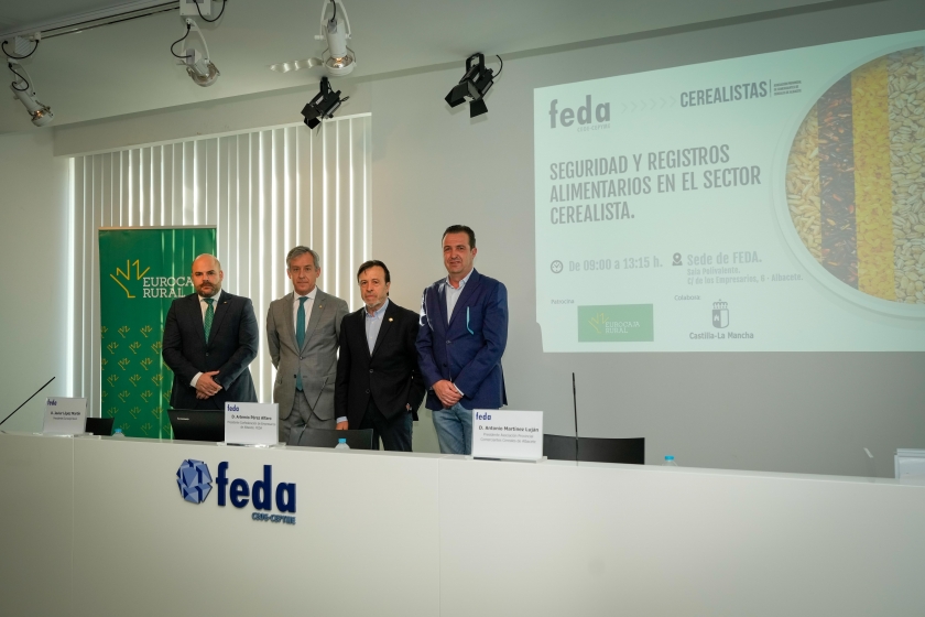 El sector cerealista analiza en FEDA la seguridad y registros alimentarios, con la implicación de Eurocaja Rural