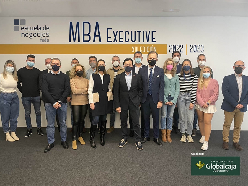 Dieciséis hombres y mujeres de empresas de la provincia han iniciado la 13ª Edición del MBA Executive de Escuela de Negocios FEDA